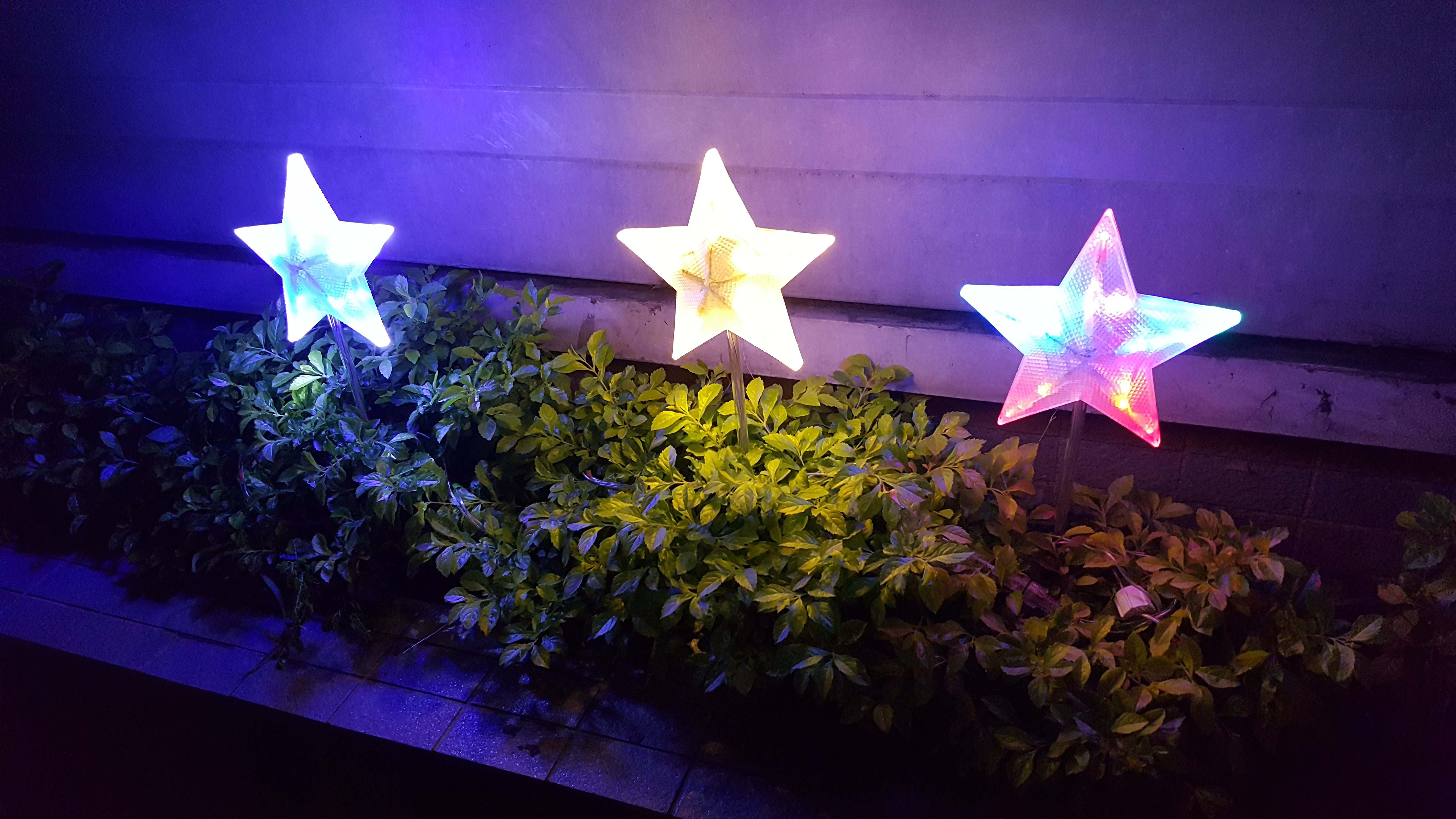 3D星星樹頂插土燈 - 暖白光